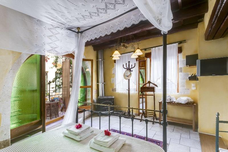 Ifigenia Lux Maisonette In Oldtown And Villas In Theriso Vilage 14 Km Outside Of Chania Chania  Exteriér fotografie