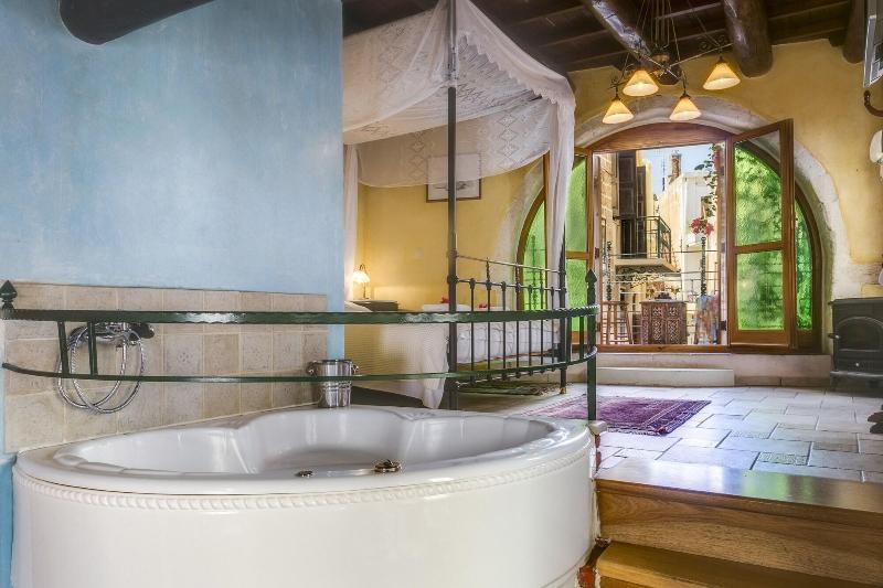Ifigenia Lux Maisonette In Oldtown And Villas In Theriso Vilage 14 Km Outside Of Chania Chania  Exteriér fotografie