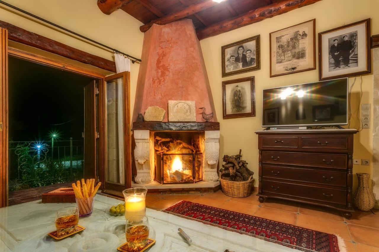 Ifigenia Lux Maisonette In Oldtown And Villas In Theriso Vilage 14 Km Outside Of Chania Chania  Exteriér fotografie